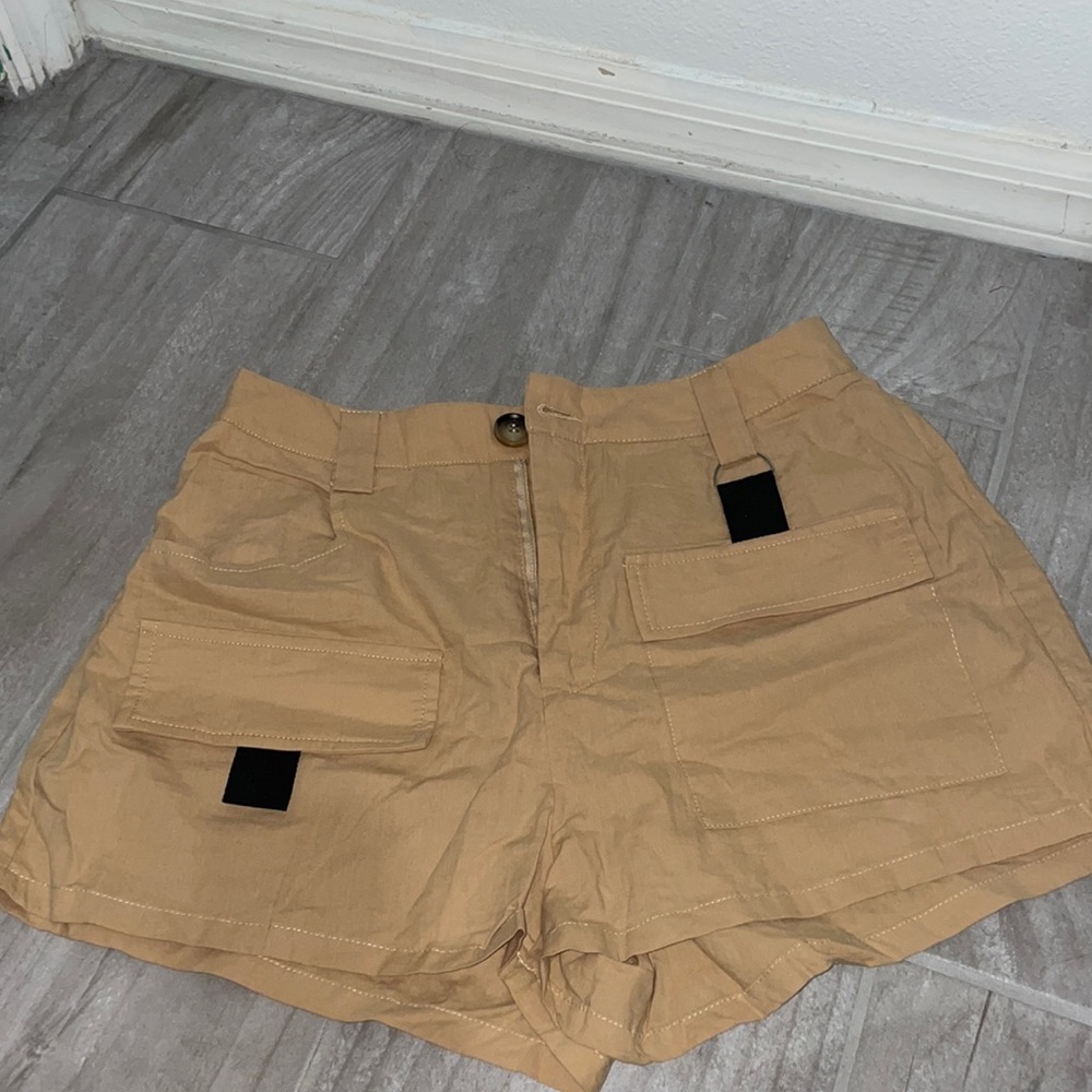 Cute tan shorts